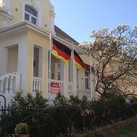 Отель Berliner Hof Далльгов Экстерьер фото